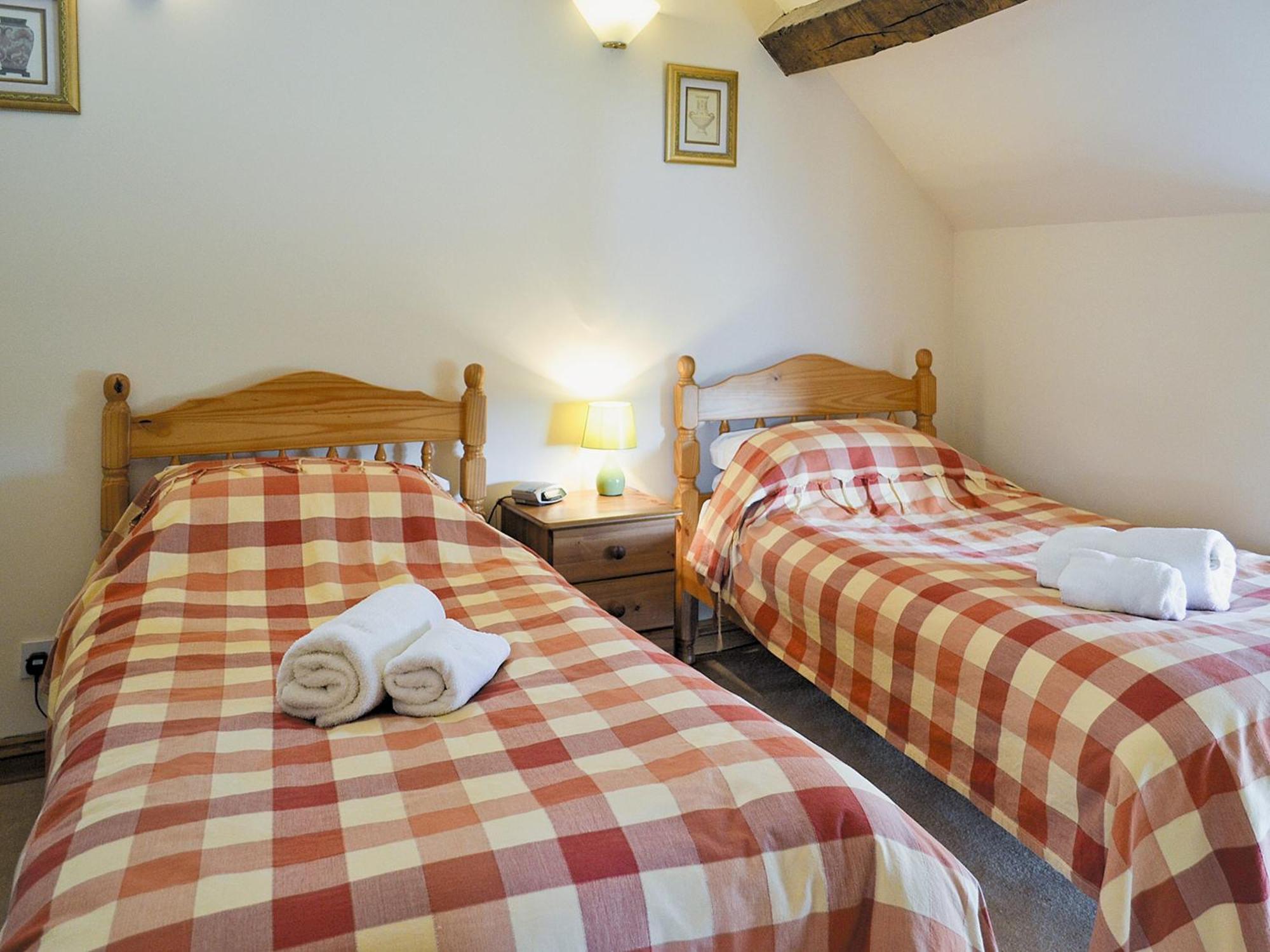 Holiday home The Granary - E4753